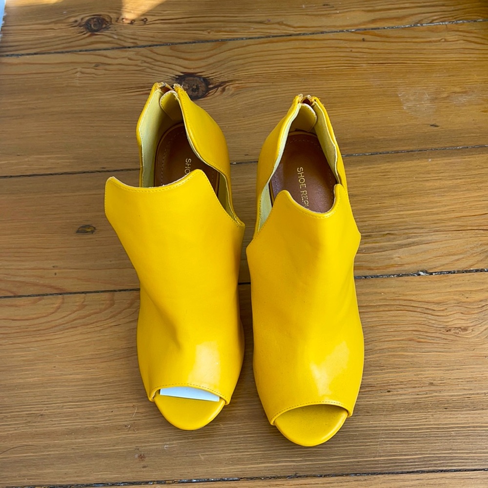 Cool heeled ankle boots